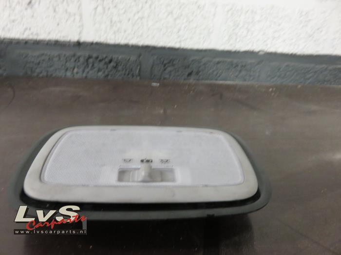 Kia Rio Eclairage intérieur avant