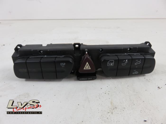 Mercedes C-Klasse Paniekverlichtings Schakelaar