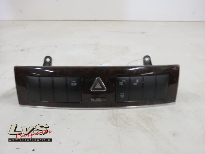 Mercedes C-Klasse Paniekverlichtings Schakelaar