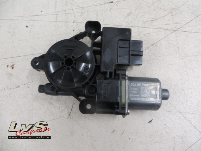 Volkswagen Golf Door window motor