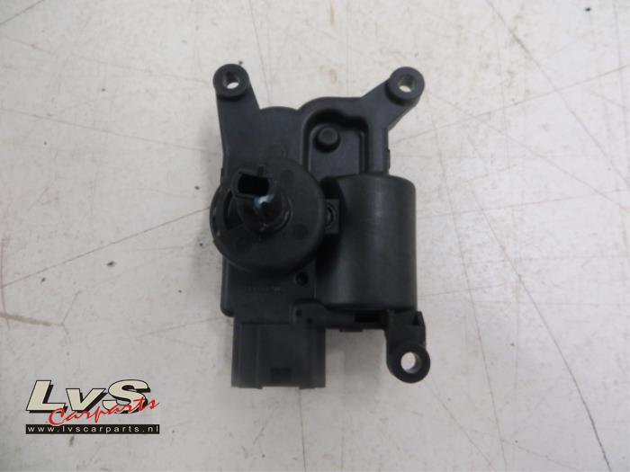 Volkswagen Golf Heater valve motor