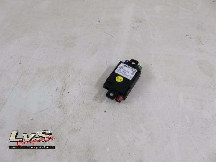 Volkswagen Golf Inverter, miscellaneous