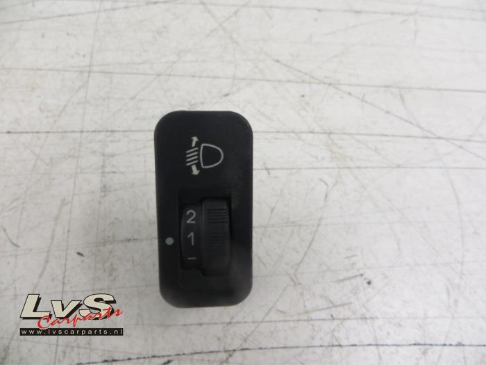 Peugeot 206 AIH headlight switch