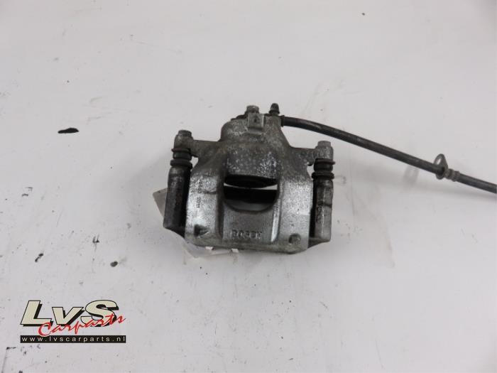 Toyota Aygo Front brake calliper, right
