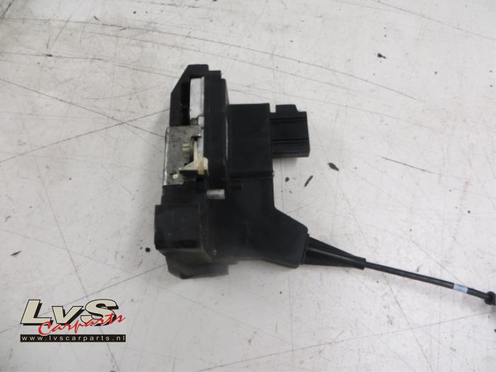 Ford Fiesta Door lock mechanism 4-door, front left
