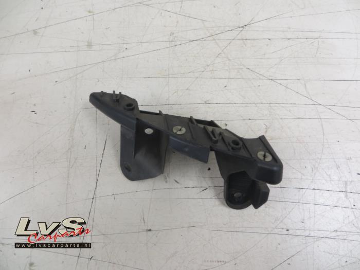 Seat Altea Rear bumper bracket, left