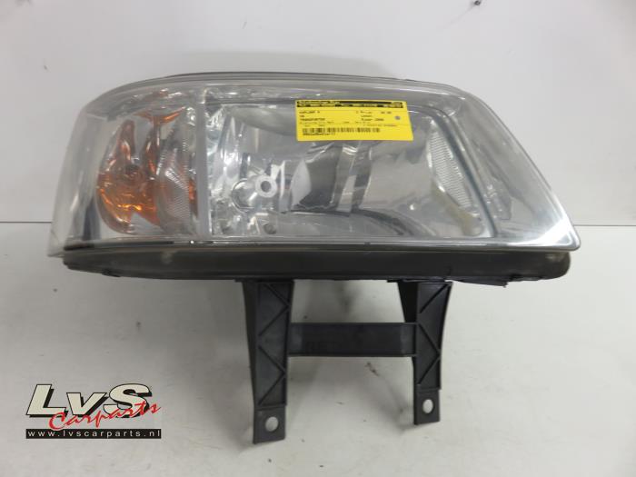 Volkswagen Transporter Headlight, right