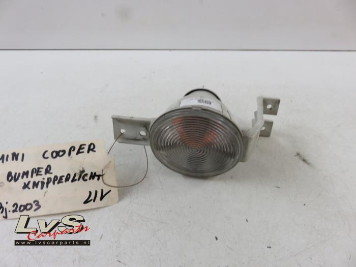 Mini Cooper Indicator, left