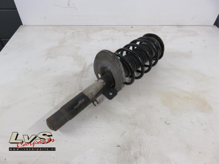 Peugeot 207 Amortisseur avant gauche
