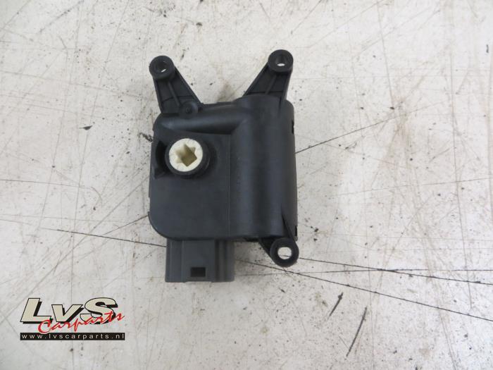 Volkswagen Golf Clapet chauffage moteur