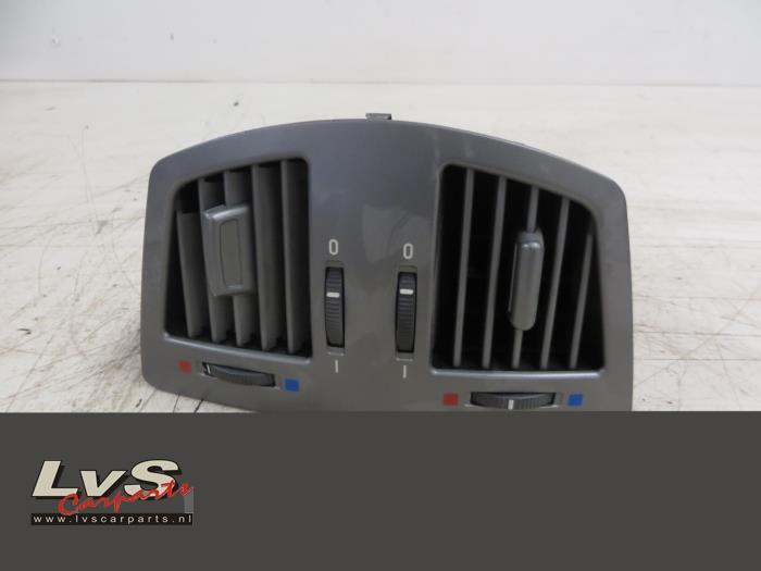 BMW 7-Serie Dashboard vent