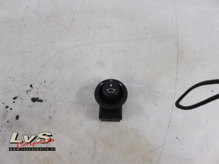Ford KA Spiegel Schakelaar