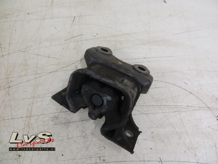 Opel Meriva Engine mount