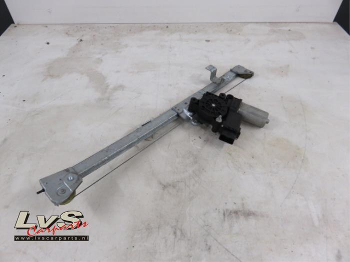 Fiat Ducato Fenstermechanik 2-türig links vorne