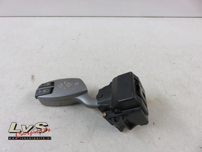 BMW 7-Serie Indicator switch