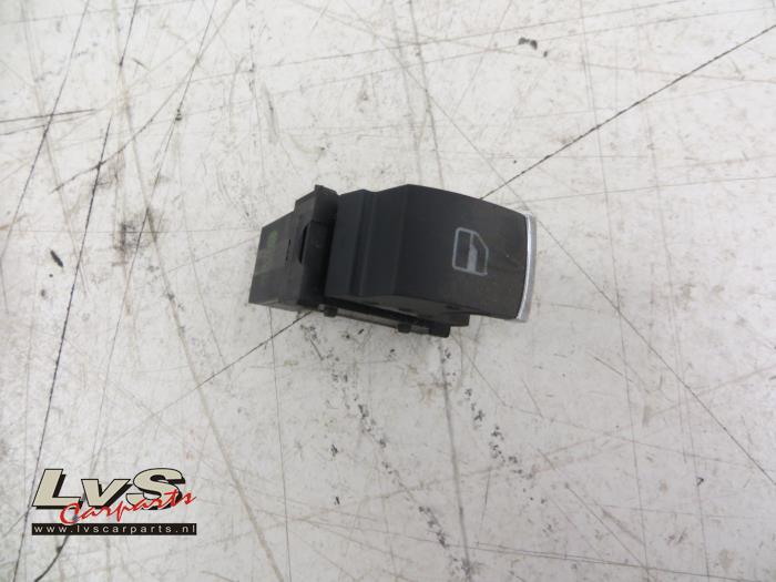 Volkswagen Golf Electric window switch