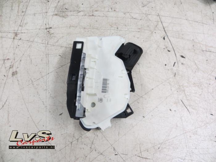 Volkswagen Golf Deurslot Mechaniek 2Deurs rechts