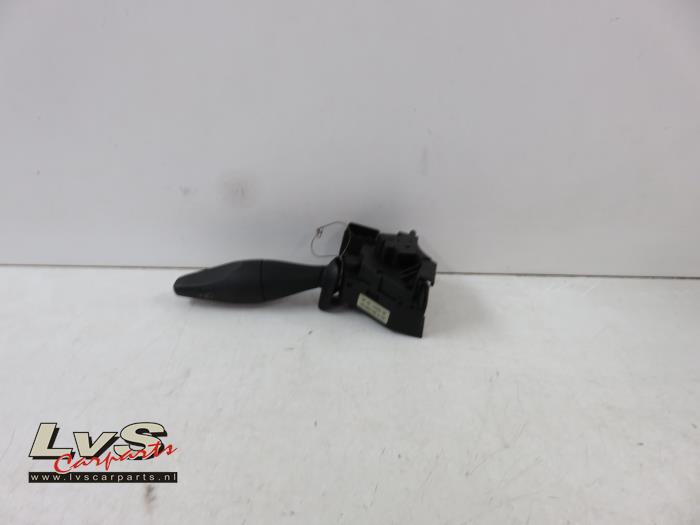 Ford Focus Indicator switch