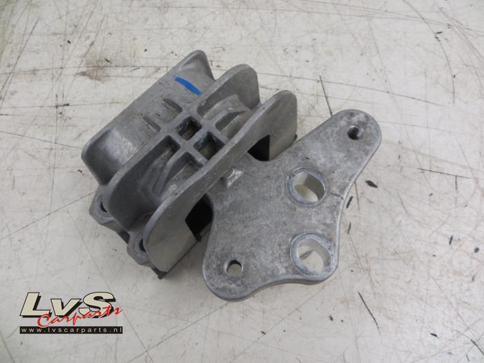 Ford Transit Engine mount
