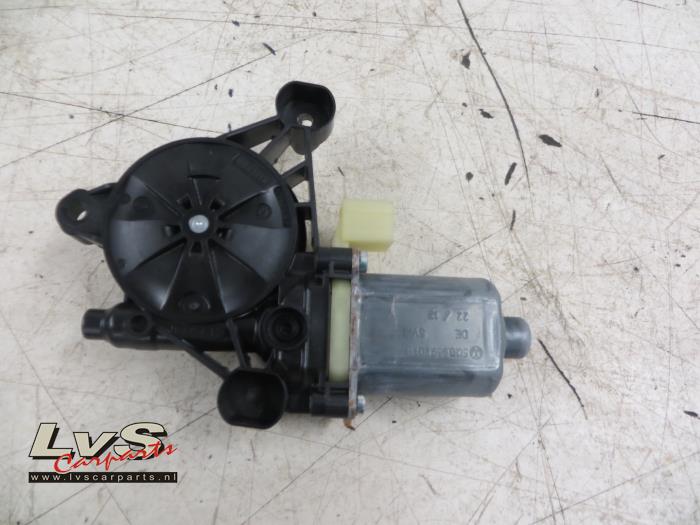 Volkswagen Golf Door window motor