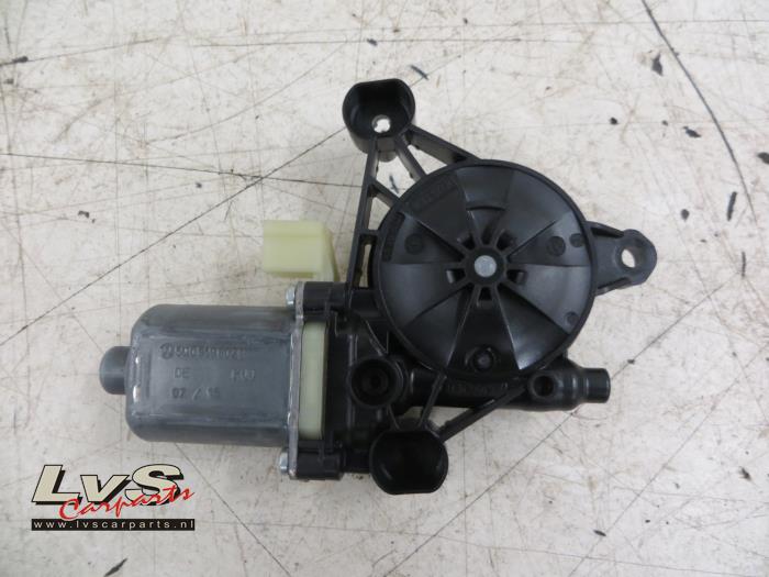 Volkswagen Golf Door window motor