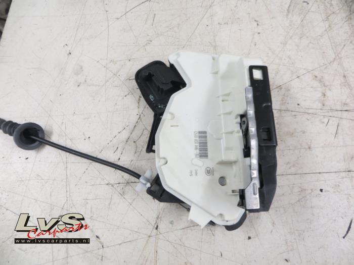 Volkswagen Golf Deurslot Mechaniek 2Deurs links