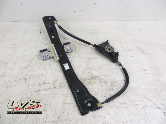 Volkswagen UP Fenstermechanik 2-türig links vorne