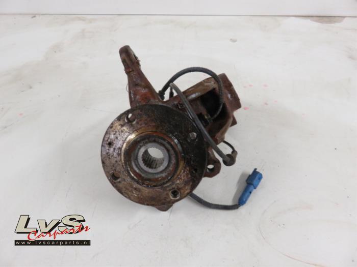 Peugeot 207 Joint avant droit