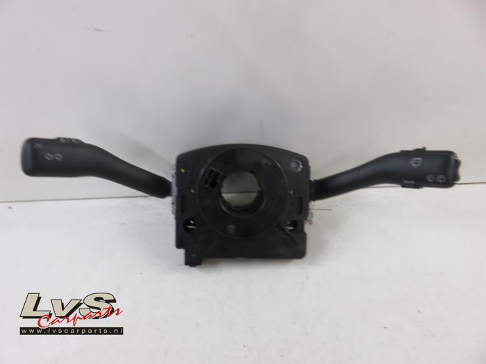 Skoda Fabia Steering column stalk