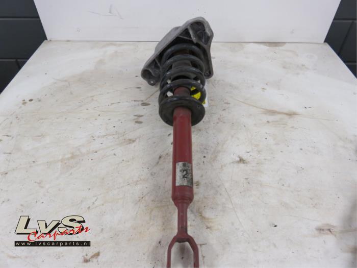 Audi A6 Schokdemper links-voor