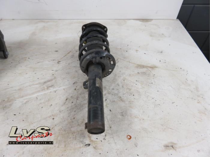 Audi A3 Schokdemper links-voor