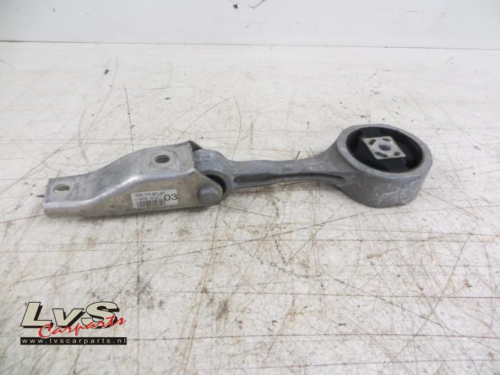 Volkswagen Polo Support moteur