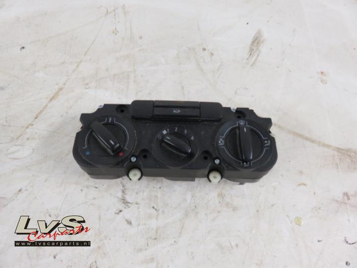 Volkswagen Caddy Heater control panel