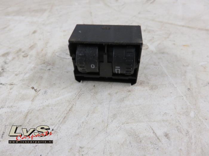 Volkswagen Caddy AIH headlight switch