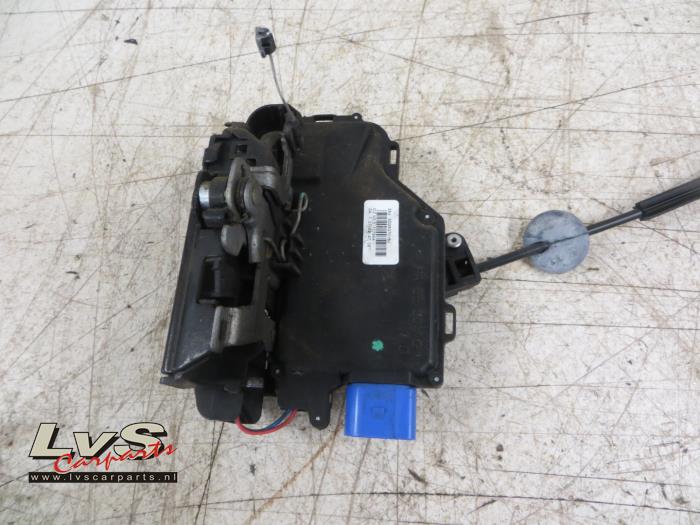 Volkswagen Caddy Door lock mechanism 2-door, right