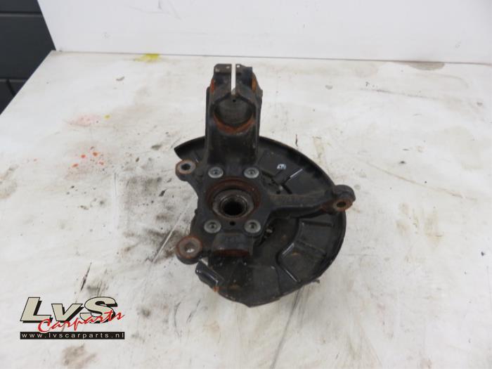 Volkswagen Touran Knuckle, front right