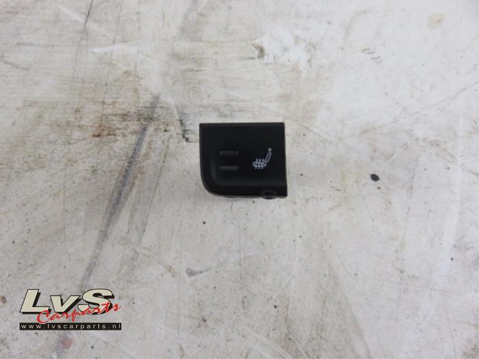 Volkswagen Polo Commutateur chauffage siège