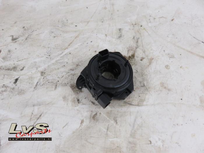 Volkswagen Polo Ressort tournant airbag