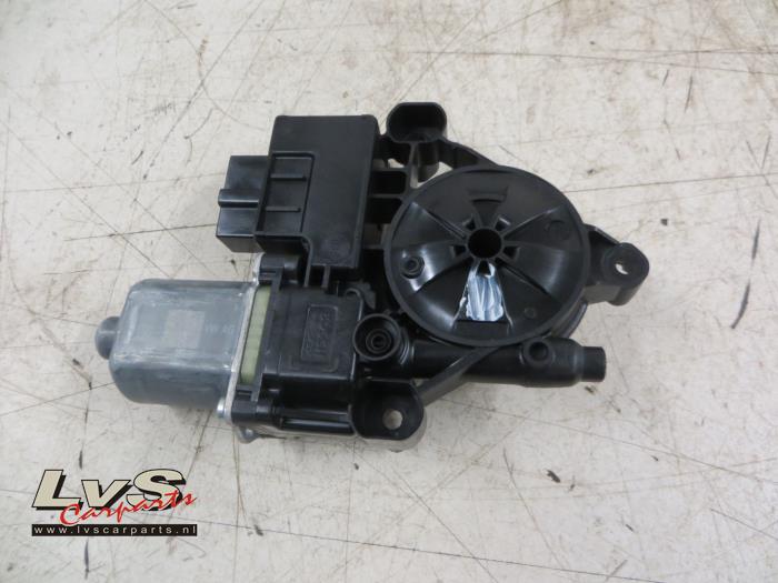 Volkswagen Golf Door window motor