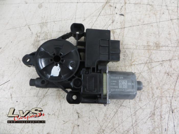 Volkswagen Golf Door window motor