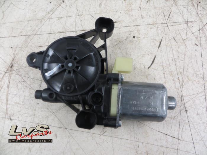 Volkswagen Golf Door window motor