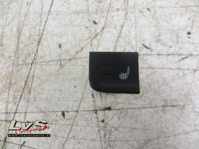 Volkswagen Polo Commutateur chauffage siège