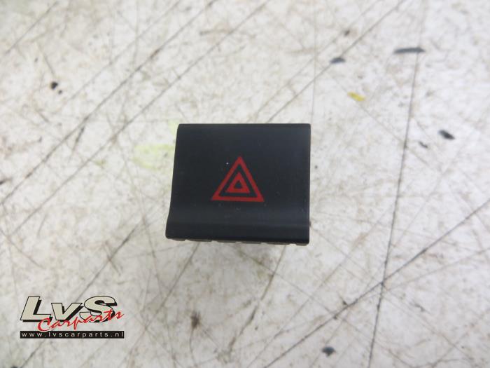 Volkswagen Polo Commutateur éclairage d'urgence