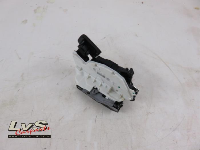 Volkswagen Golf Serrure portière mécanique 2portes droite