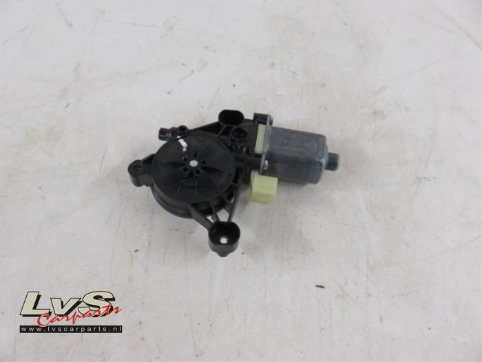 Volkswagen Golf Moteur de vitre portière