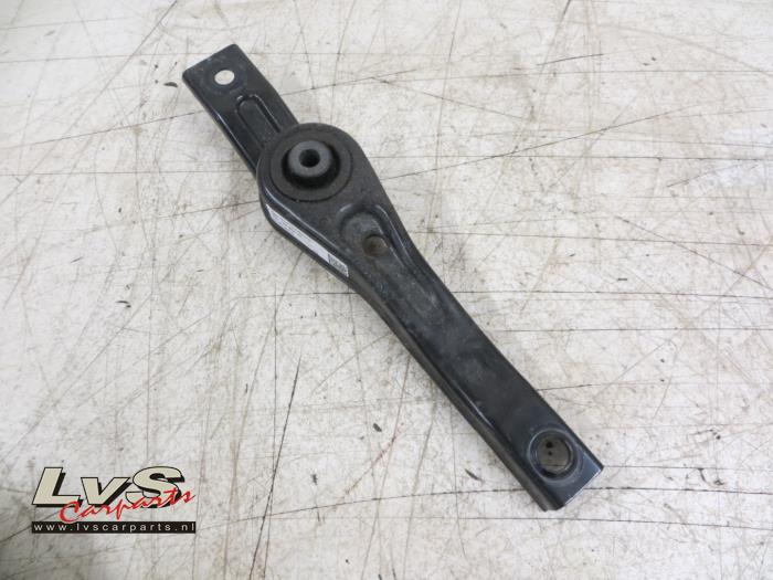 Volkswagen Golf Support moteur