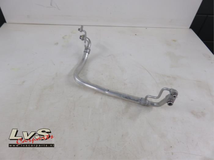 Volkswagen Golf Tuyau clim