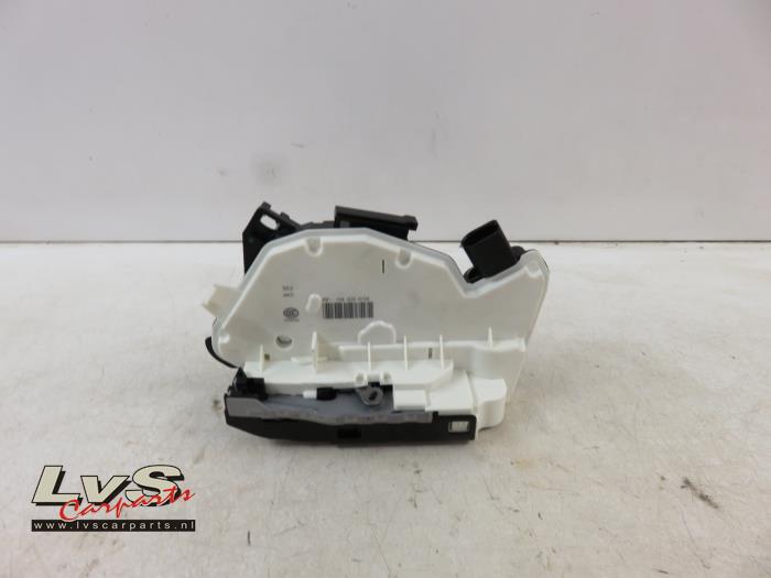 Volkswagen UP Deurslot Mechaniek 4Deurs links-achter