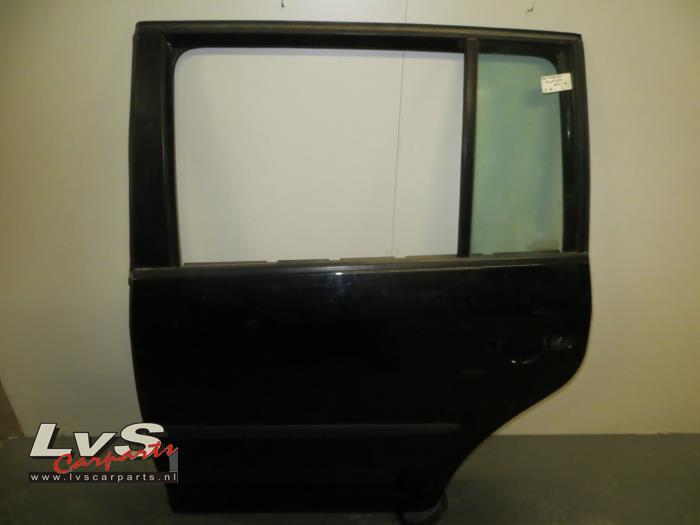 Volkswagen Touran Rear door 4-door, left