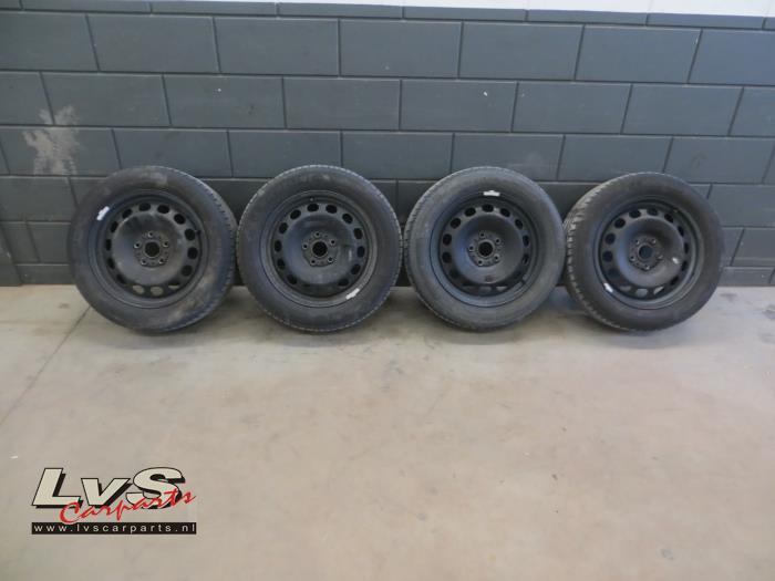 Volkswagen Scirocco Set of wheels + tyres
